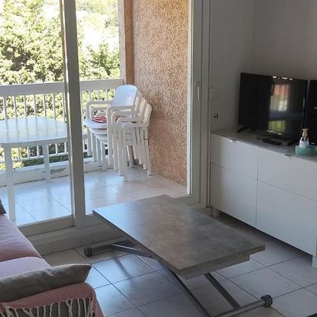 Appartement T2 Climatise Dans Residence Calme Cavalaire-sur-Mer Esterno foto